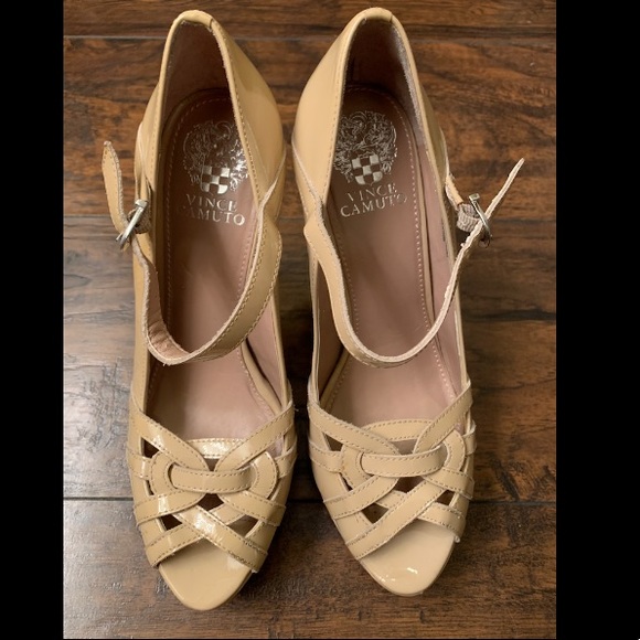 Vince Camuto Shoes - 🚨SOLD ON FB🚨Vince Camuto Nude Beige Cream Heel